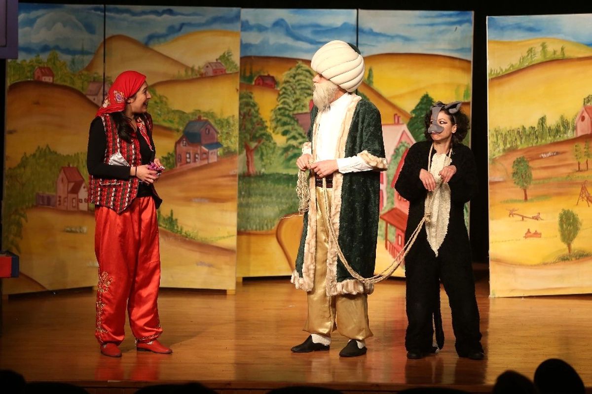 Nasrettin Hoca ve Sürmeli\'nin Maceraları Sahnede