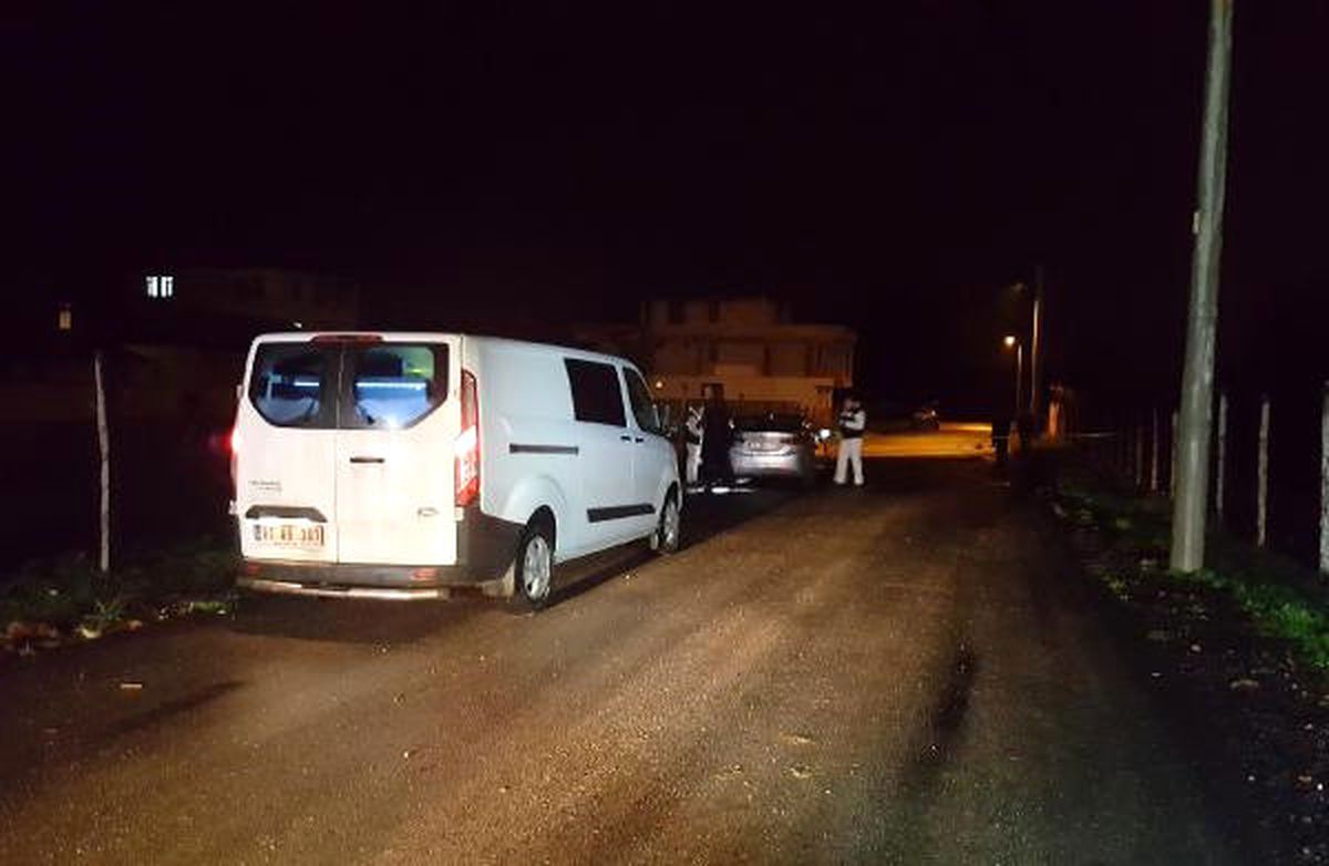 Okul Müdürü Aracında Silahla Öldürülmüş Bulundu