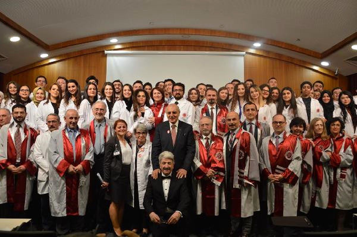 Prof. Dr. Budak: Mesleğin Temelinde Merhamet, Özveri, Şefkat, İnsan Sevgisi Yatıyor