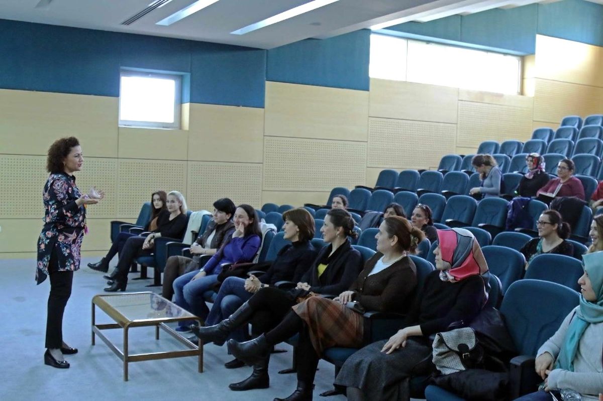 Saü\'de "Modern Toplumda İş-aile Dengesi" Etkinliği Düzenlendi