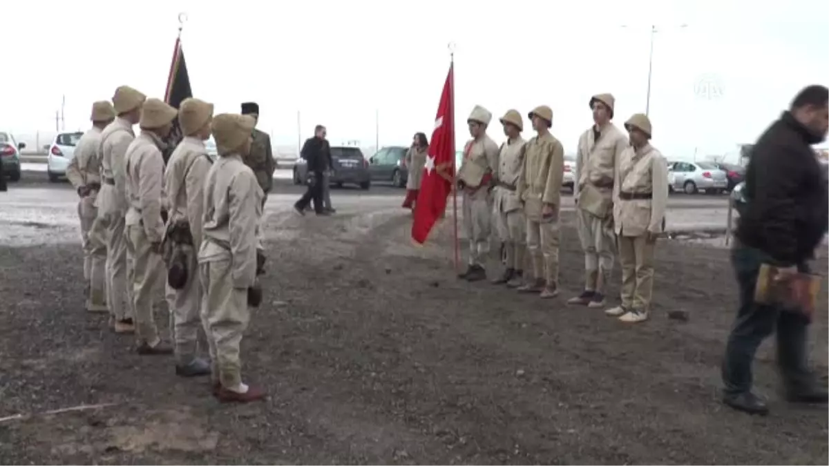 Şehitleri Anma Günü ve Çanakkale Deniz Zaferi\'nin 102. Yılı