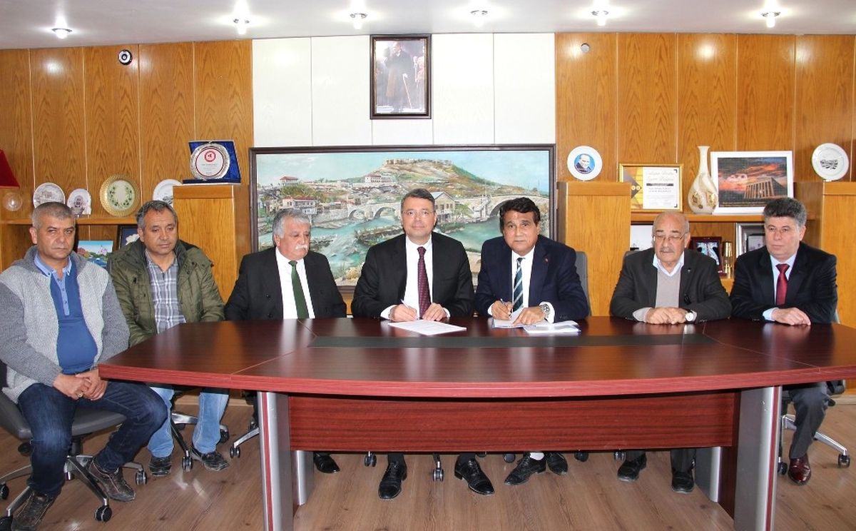 Silifke Belediyesi ile Belediye-İş Sendikası Arasında Toplu İş Sözleşmesi İmzalandı