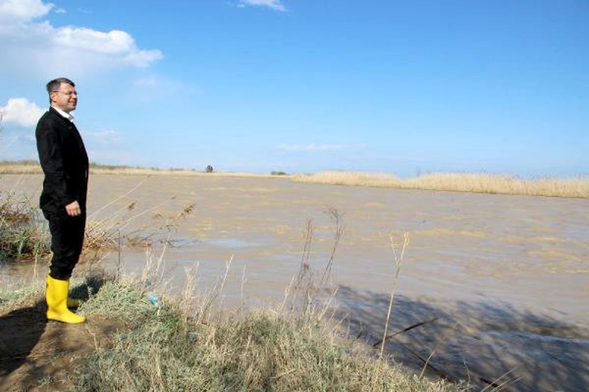 Silifke\'de 109 Dönüm Tarım Arazisi Sular Altında Kaldı