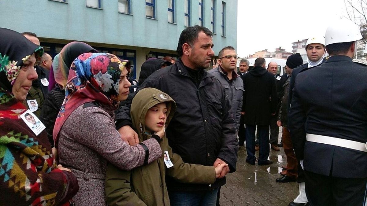 Sinop\'ta Kazada Ölen Polis İçin Tören Düzenlendi