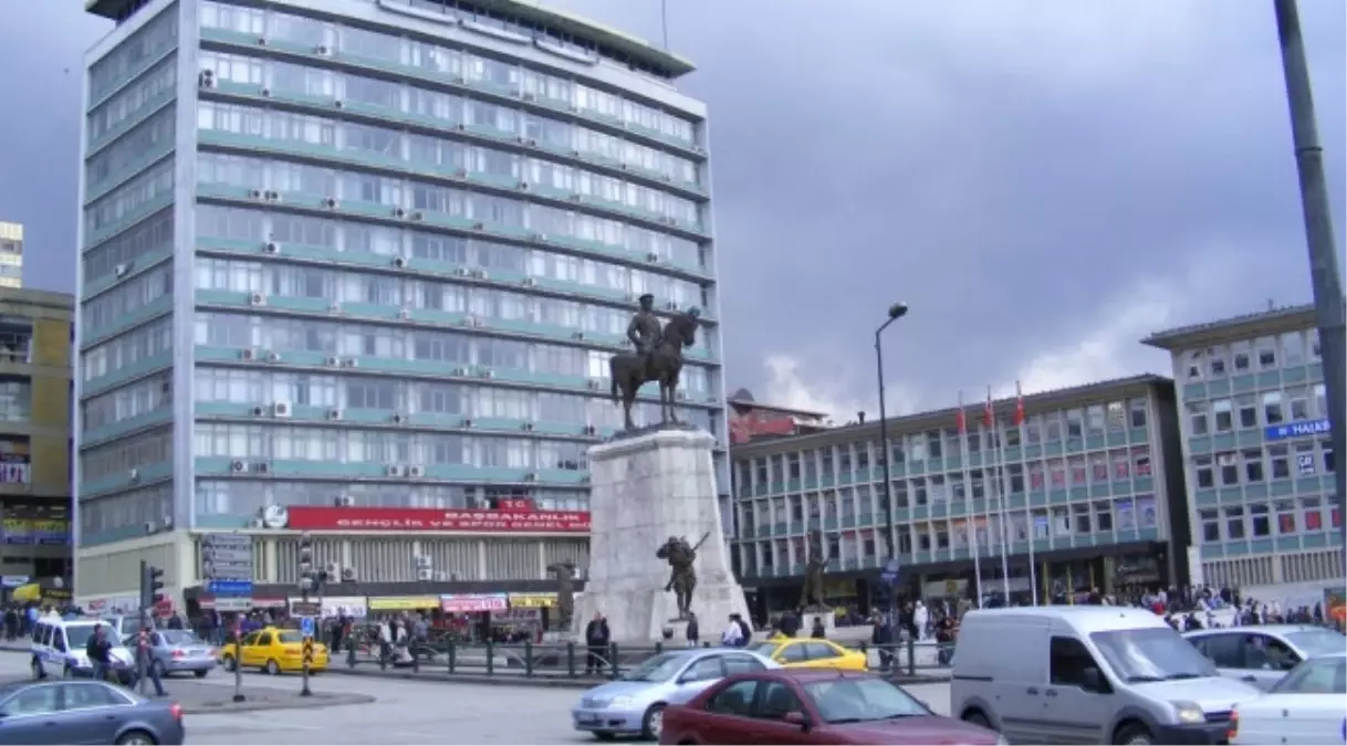 Ulus Meydanı ve Çevre Düzenleme Ulaşım Projesi"