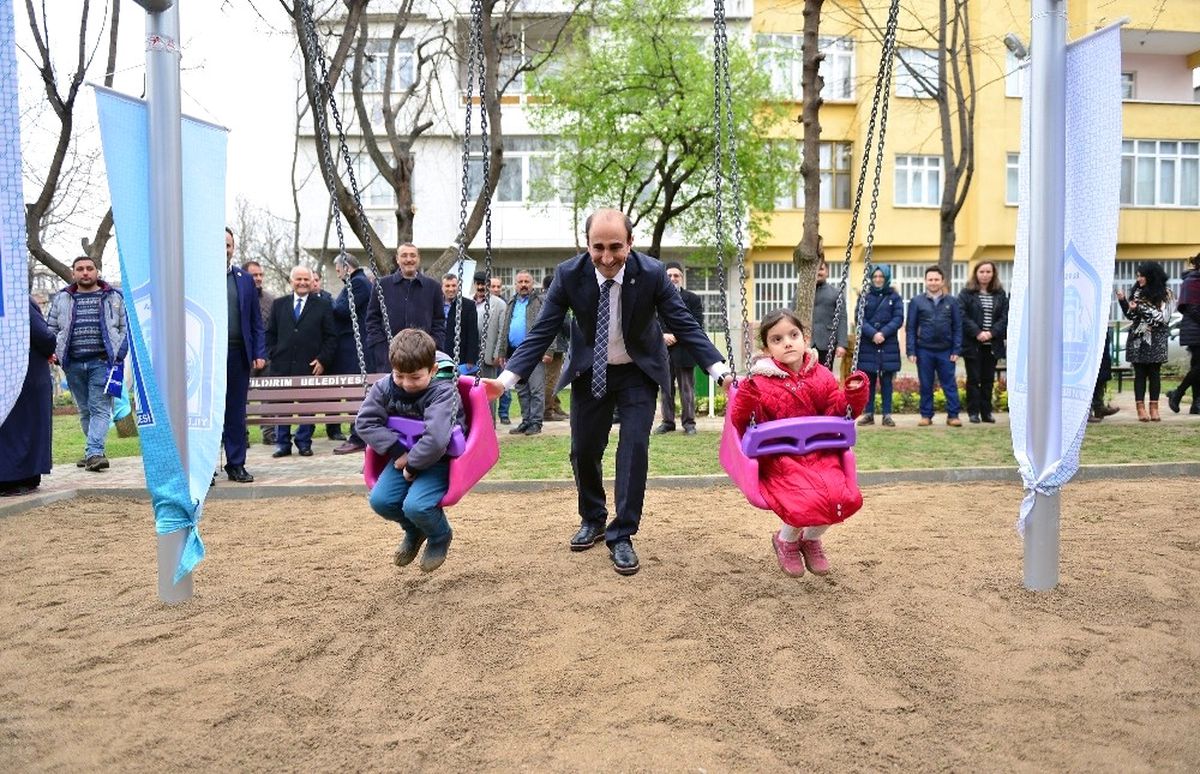 Vatan Mahallesi\'ne "Sevgi Bahçesi"