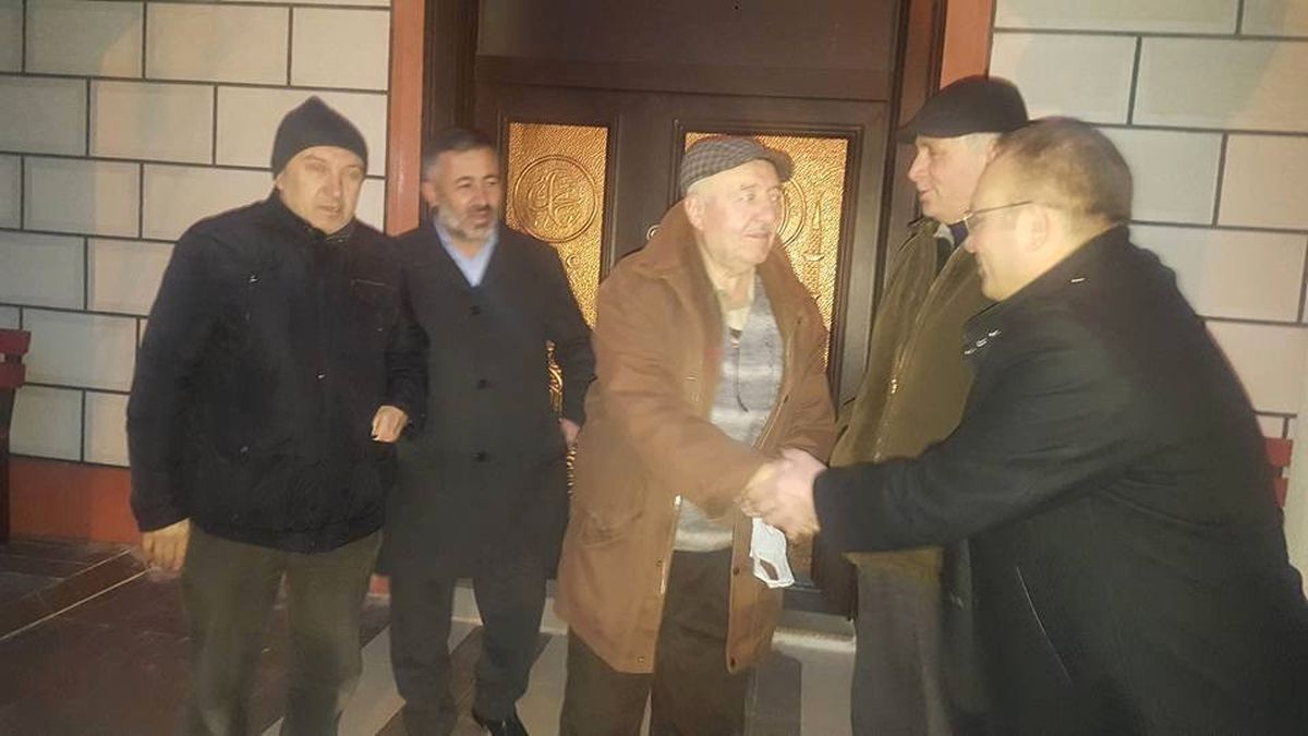 AK Parti Bilecik Merkez İlçe Başkanlığının Referandum Mesaisi Sabah Ezanı ile Başlıyor