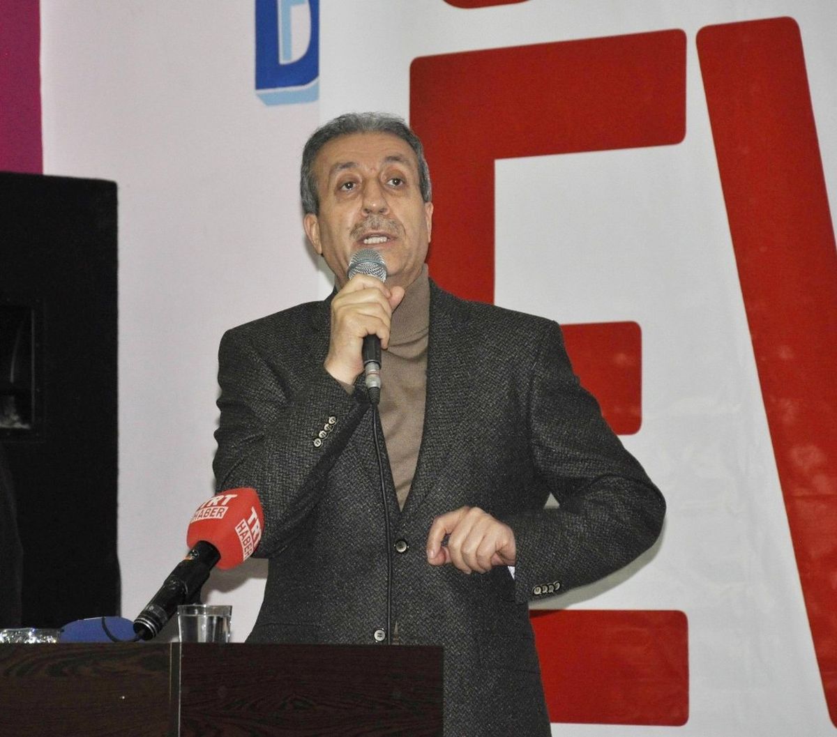 AK Parti Genel Başkan Yardımcısı Eker: "Sorunları Çözmek İçin Sistem Değişikliğine Gidiyoruz"