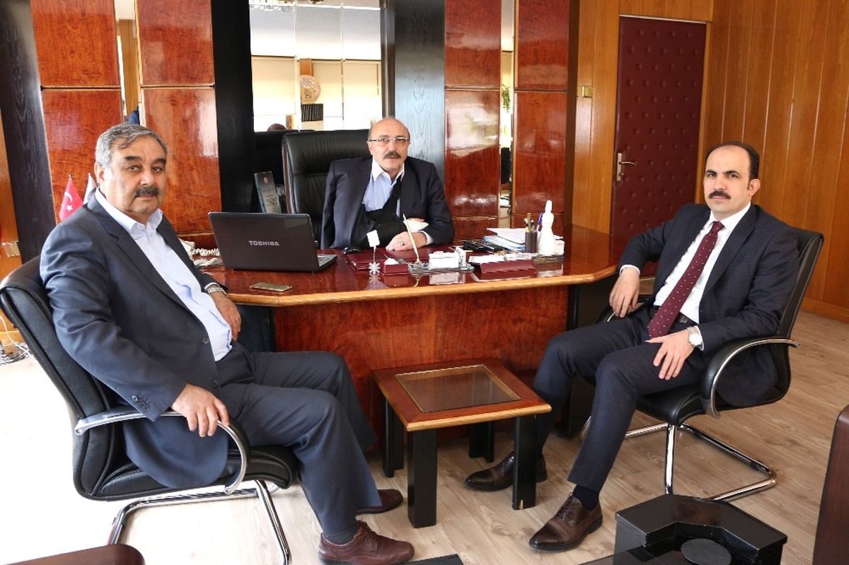 AK Parti Konya Teşkilatı Referandum Çalışmalarını Sürdürüyor