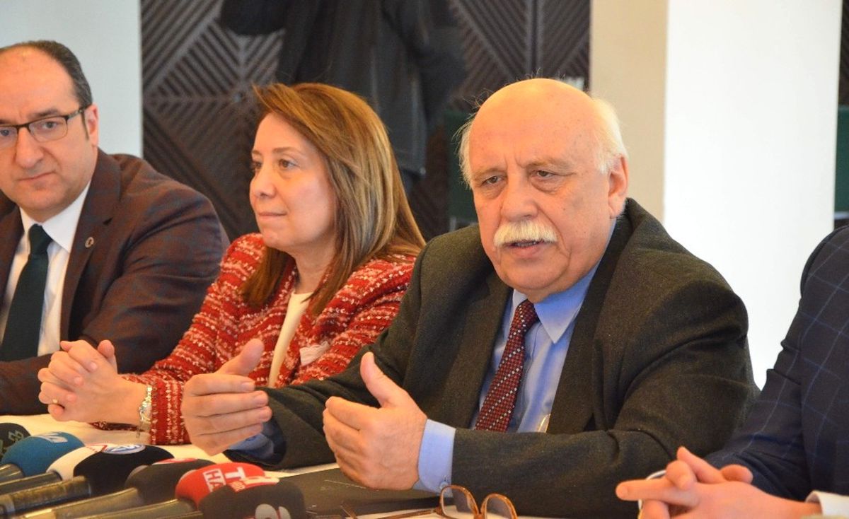 Bakan Avcı Gazetecilerle Buluştu