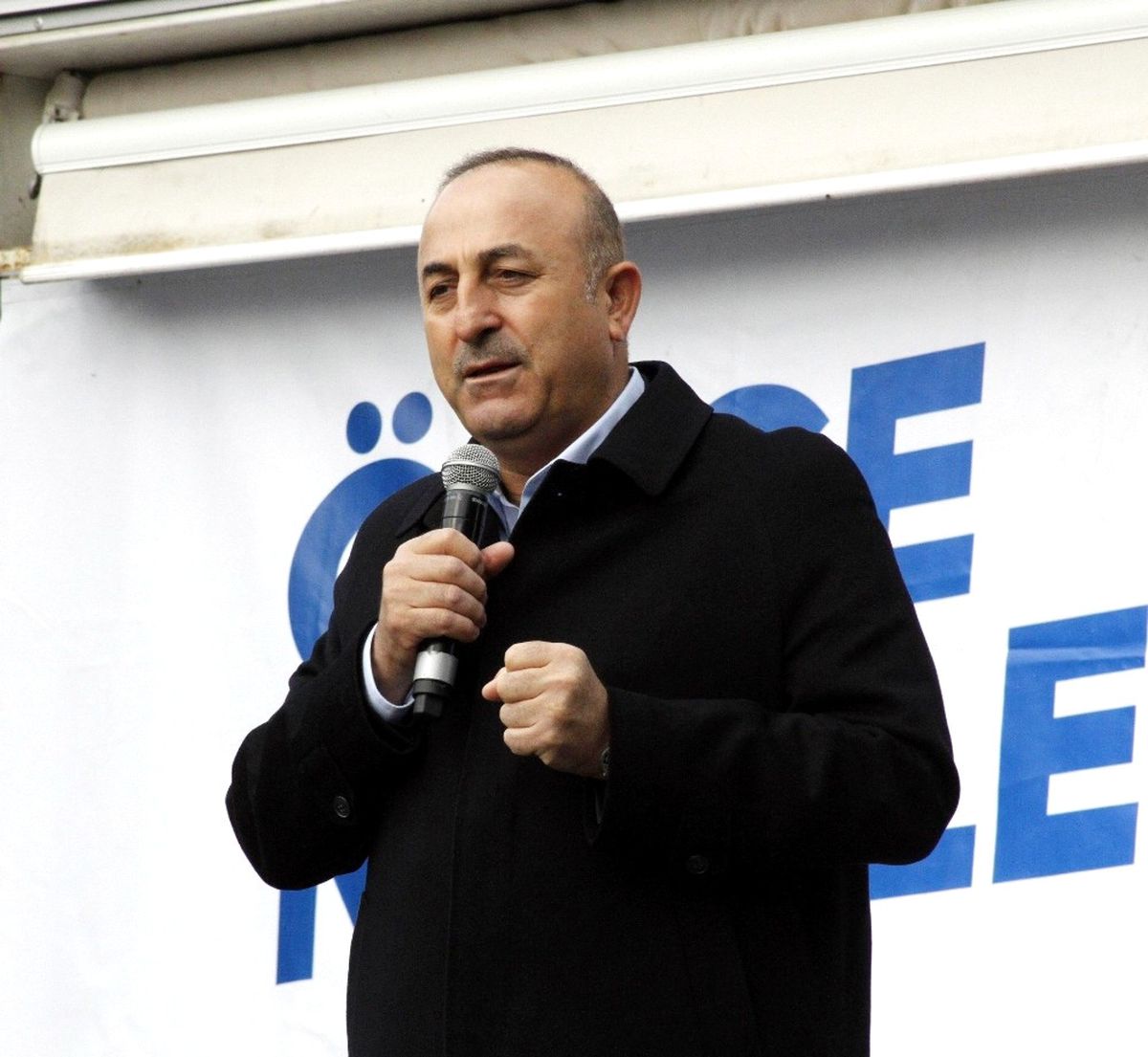 Bakan Çavuşoğlu Hollanda\'daki Seçimi Değerlendirdi