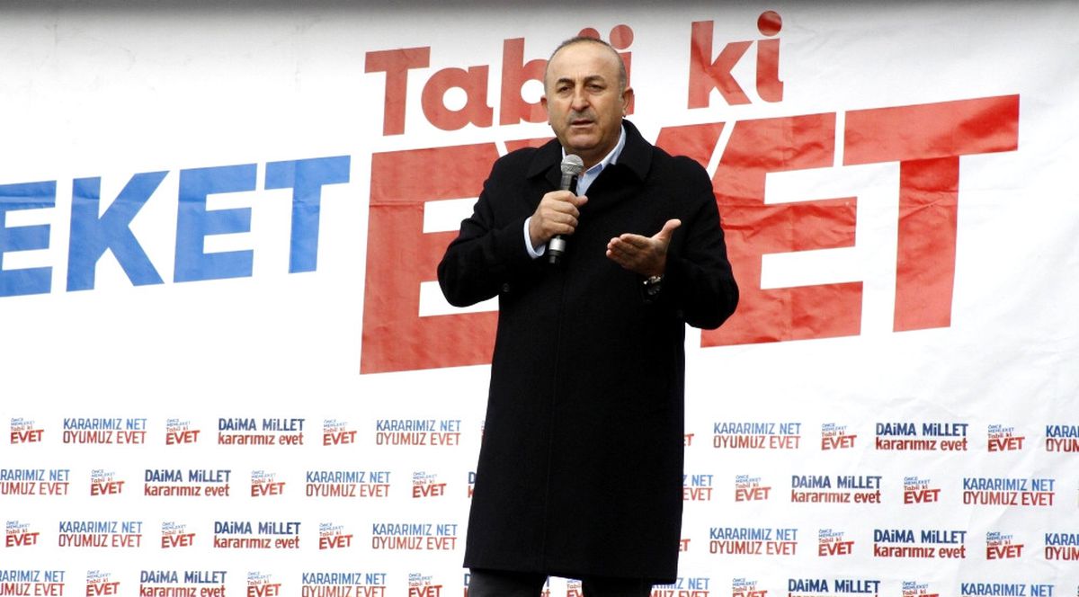 Bakan Çavuşoğlu Hollanda\'daki Seçimi Değerlendirdi