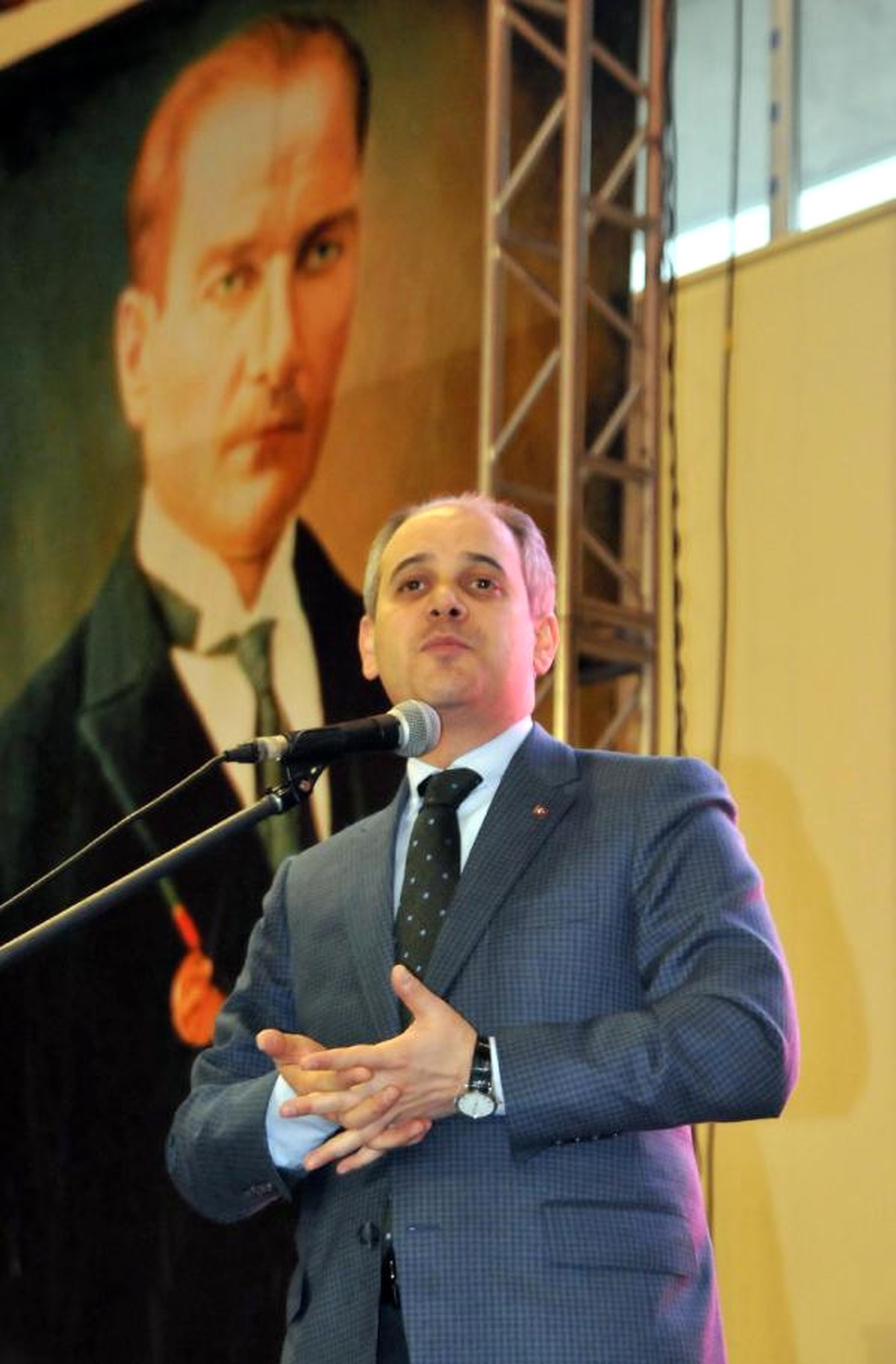 Bakan Kılıç: Avrupa İçin Büyük Tehlike Çanları Çalıyor (2)