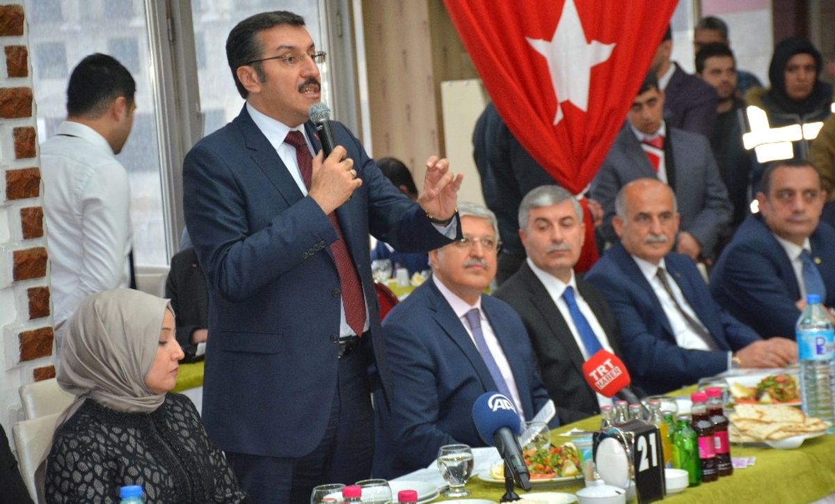 Bakan Tüfenkci: "Her Şey Bir \'One Minute\' ile Başladı"