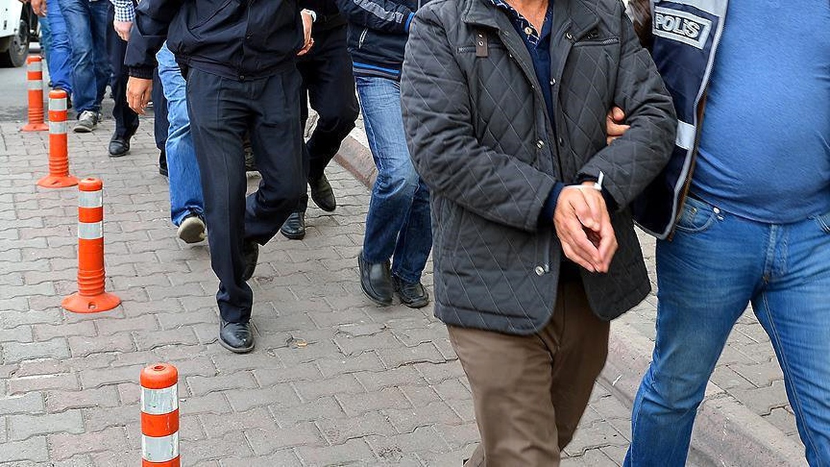 Batman\'da PKK Operasyonunda 17 Kişi Gözaltına Alındı