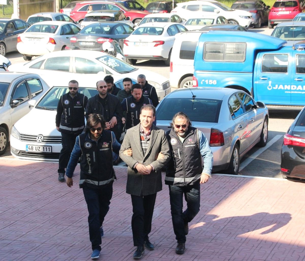 Bodrum\'da Fetö\'den 3 Kişi Tutuklandı