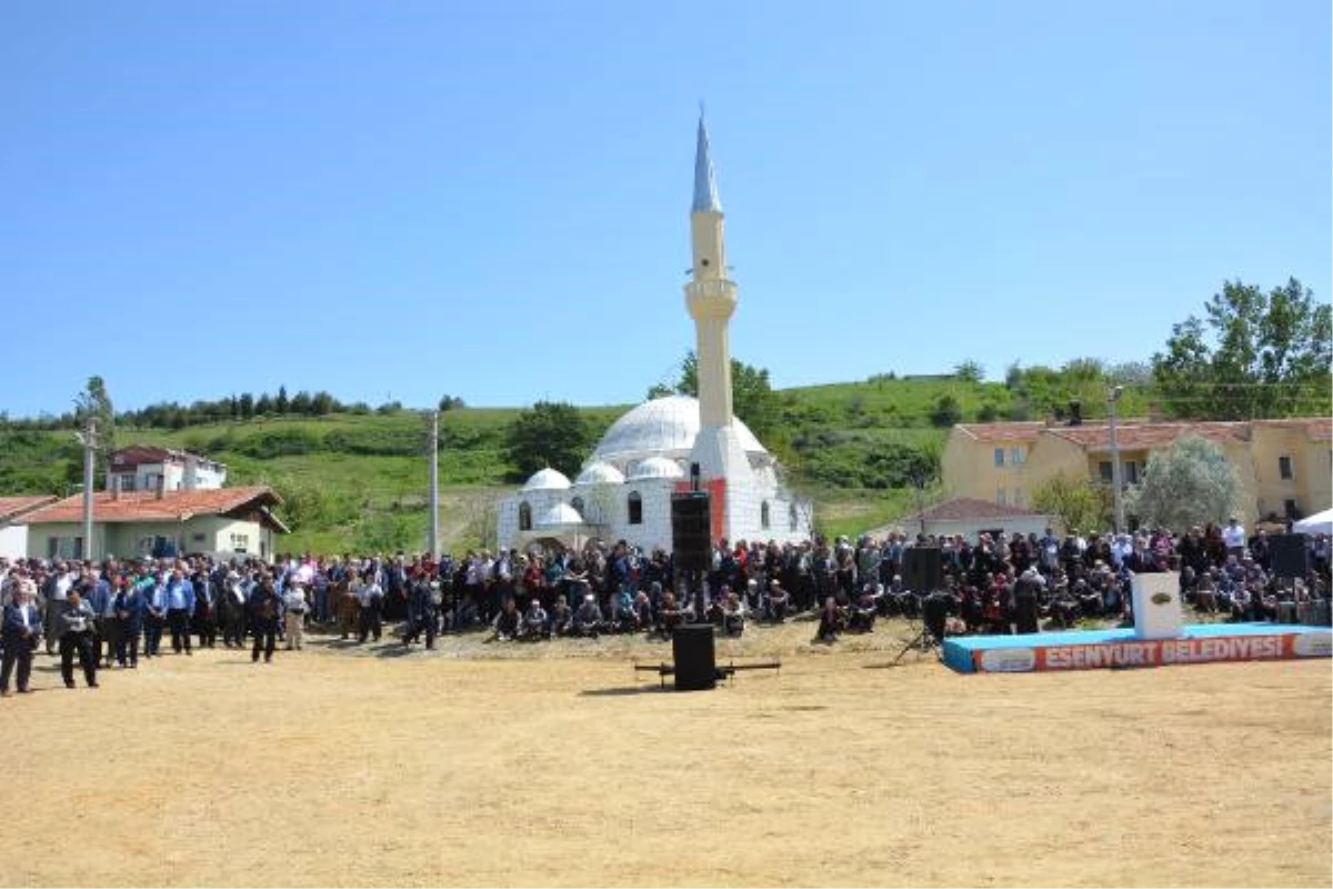 Chp, Esenyurt Belediye Başkanının Eşinin Adını Taşıyan Cami İçin İsim Değişikliği İstedi