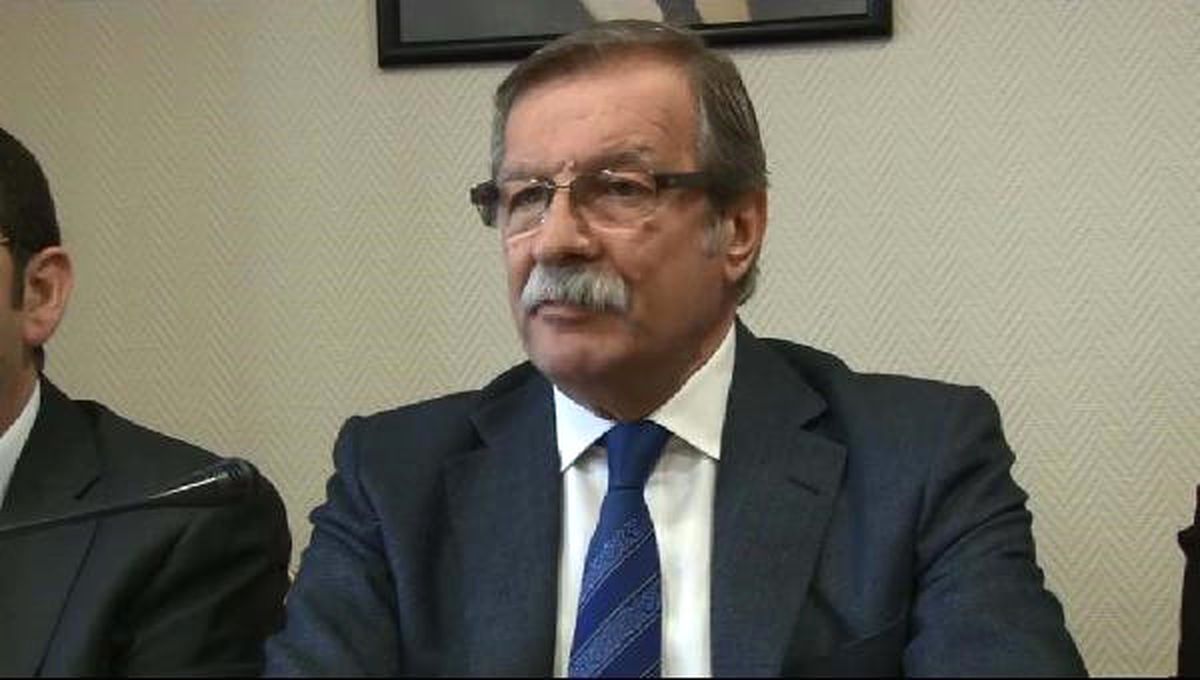 CHP İbb Grup Başkan Vekili Gülsever\'den, 6 Bin Metrekarelik Arsayı İbb\'nin Değerinden Fazla Aldığı...