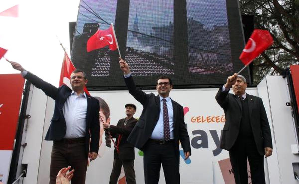 CHP\'li Özel: Biz 2010\'da da \'Hayır\' Demiştik
