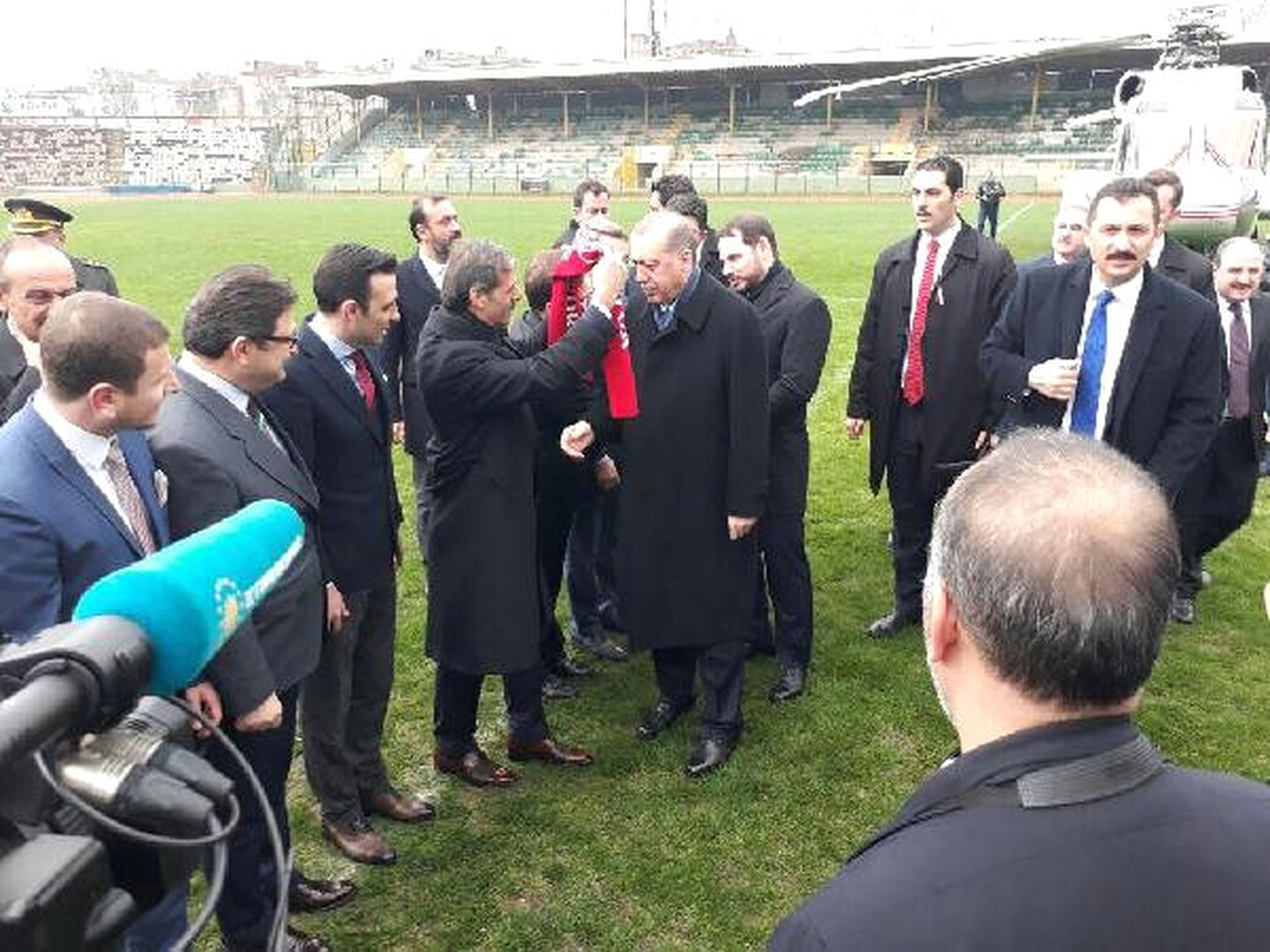 Cumhurbaşkanı Erdoğan, Sakarya Valiliği\'ni Ziyaret Etti (1)