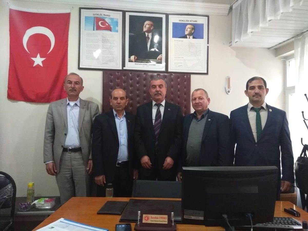 Demircili Muhtarlardan Emekli\'ye Güvenoyu