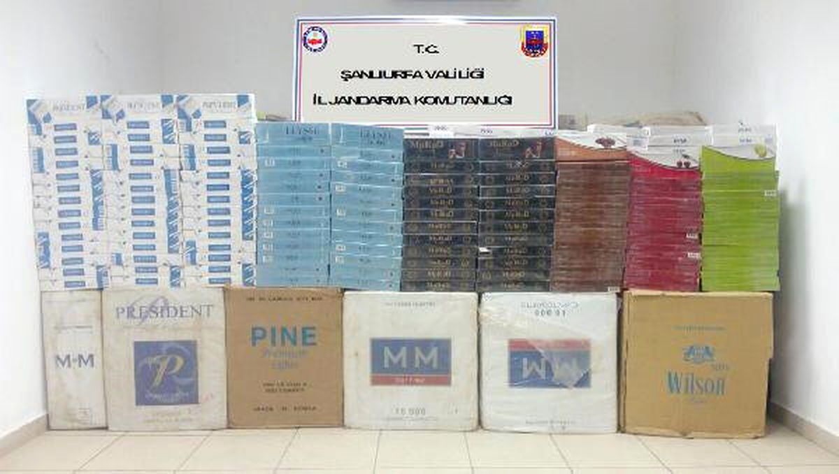 Evde 45 Bin 500 Kaçak Sigaraya Gözaltı