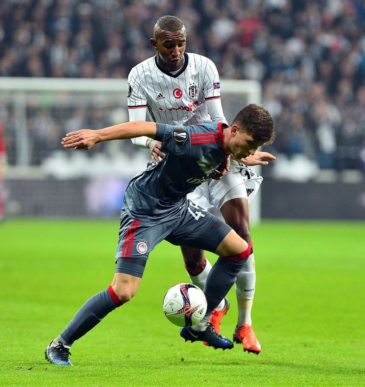 Futbol: UEFA Avrupa Ligi