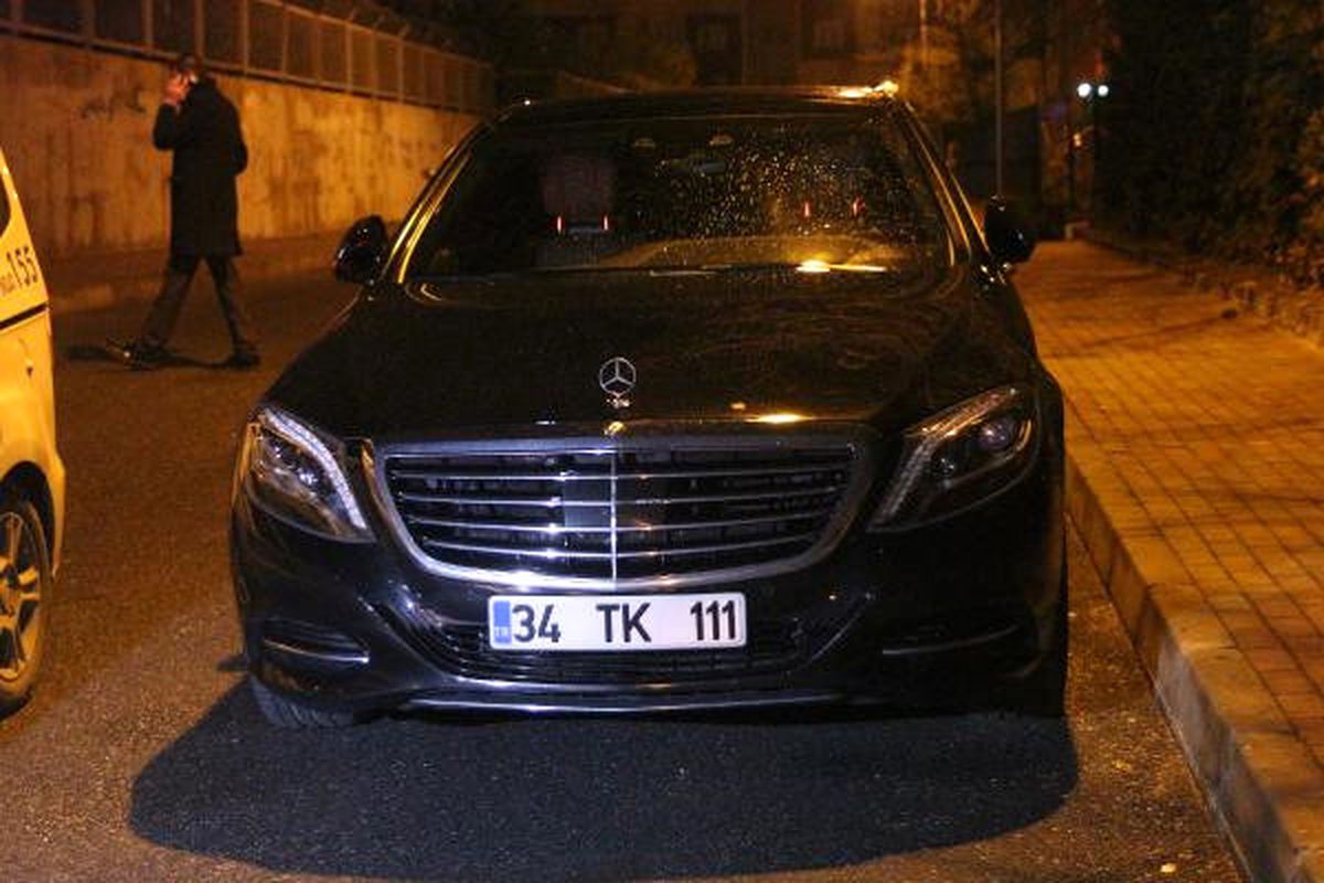 Ünlü İş Adamınını Lüks Aracı Çalındı