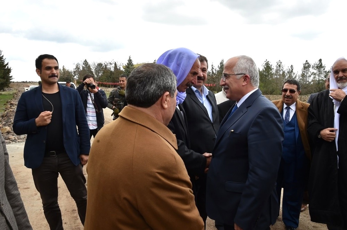 Vali Tuna Kırsal Mahalle Ziyaretlerini Sürdürüyor