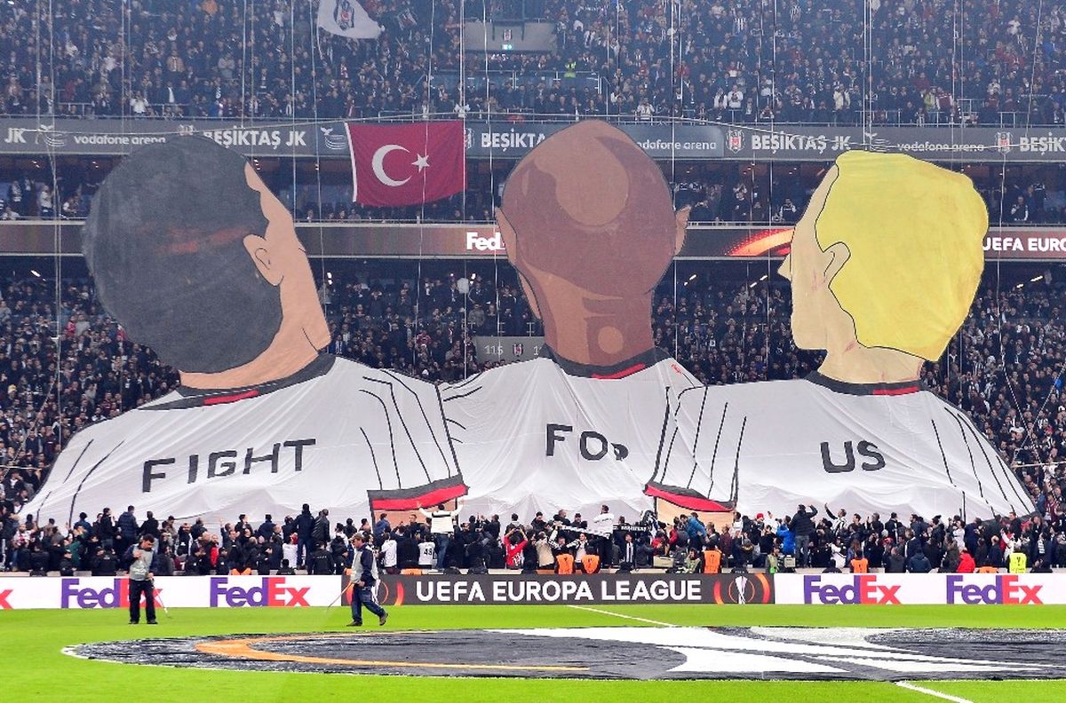 Vodafone Arena\'da İlk Koreografi