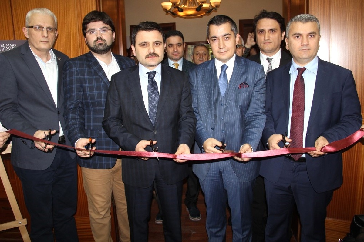 18 Mart Zaferi ve Kahramanları\' Konulu Fotoğraf Sergisi