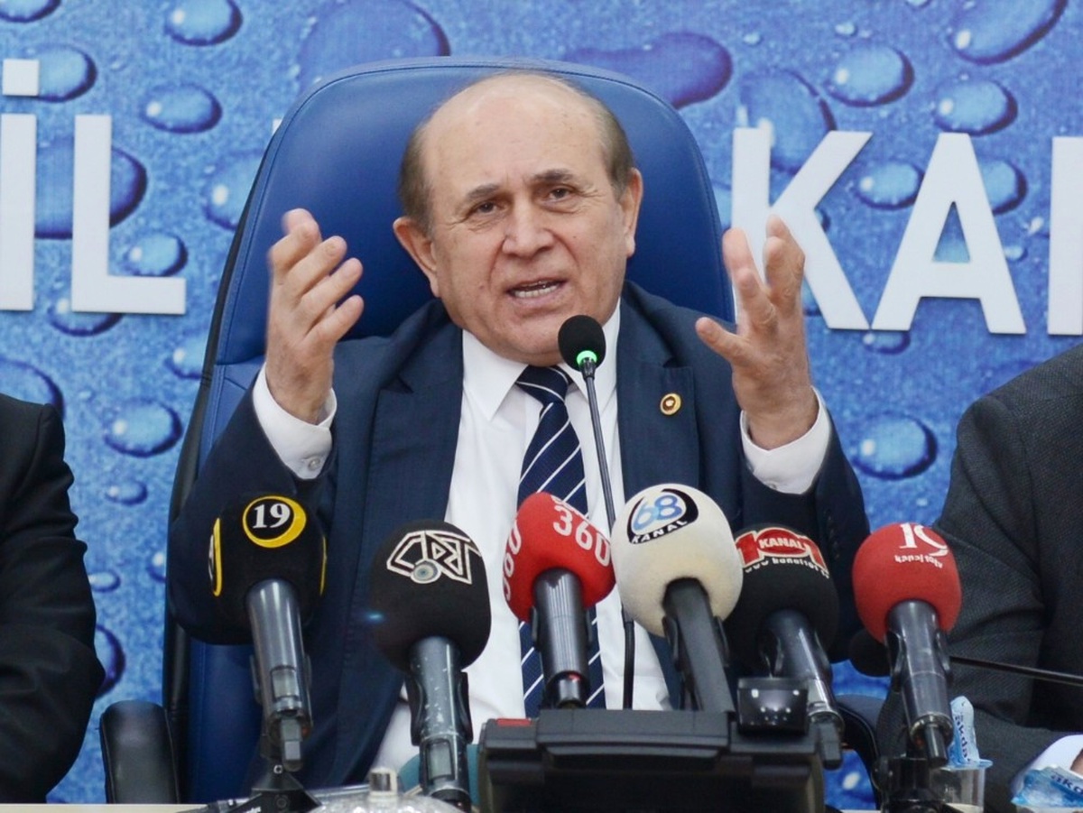 AK Parti İstanbul Milletvekili Kuzu\'dan, Baykal\'a Tövbe Çağrısı