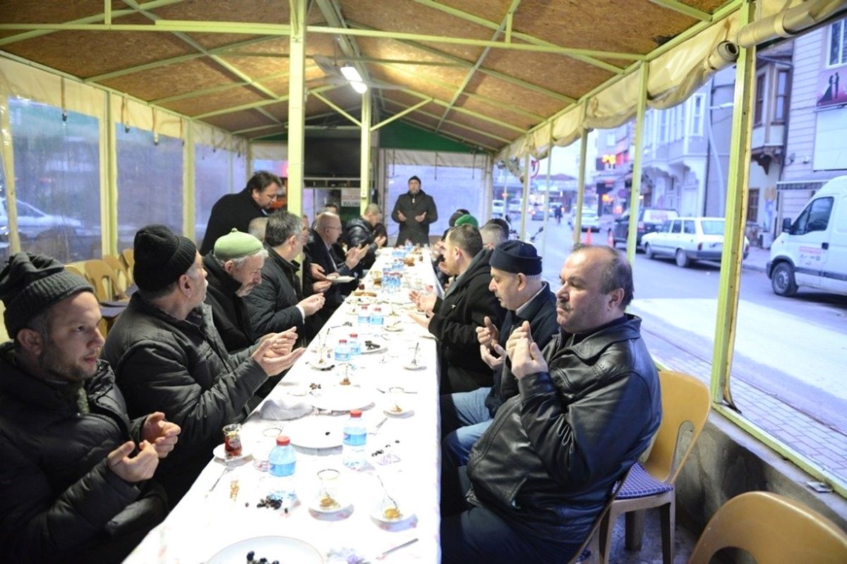 Aktaş: "Milletçe Daha İyi Yarınlara Birlikte Yürüyelim"