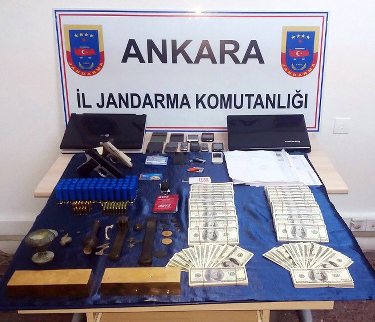 Ankara\'da Jandarmadan Dolandırıcılara Ağır Darbe