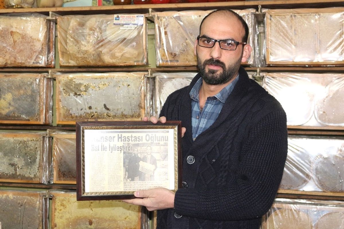 Arıcılık Bölümünün Tek Mezunu Olarak Bal Üretiyor