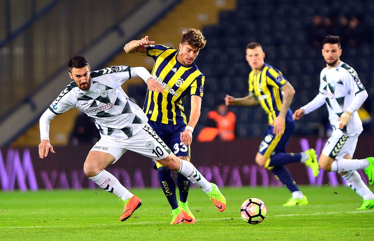 Bajic\'in 2. Golünden Sonra Tribünler Karıştı