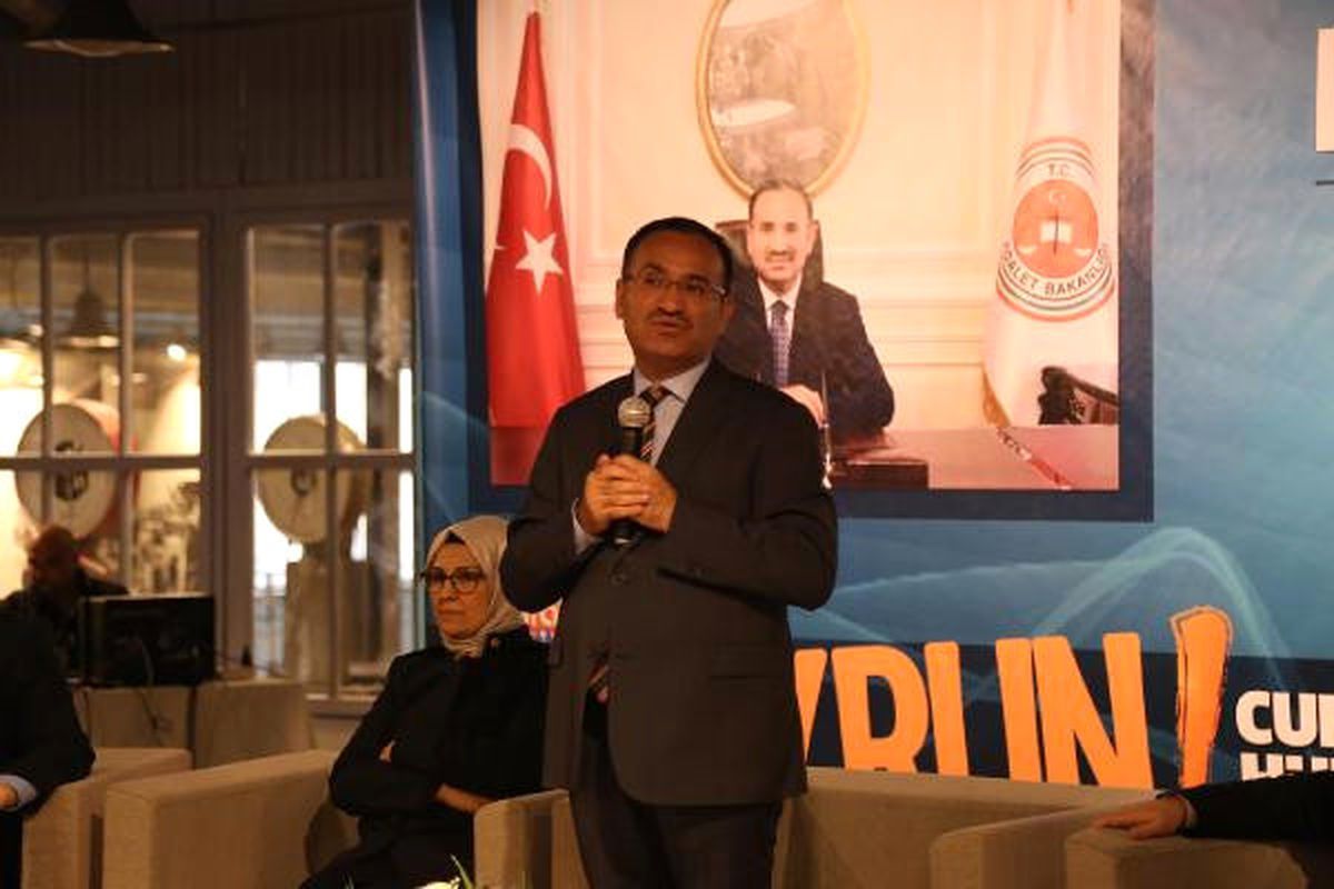 Bakan Bozdağ: Hollanda Başbakanı\'nın Yaptığı Esasında Bir Çocukluk (4)