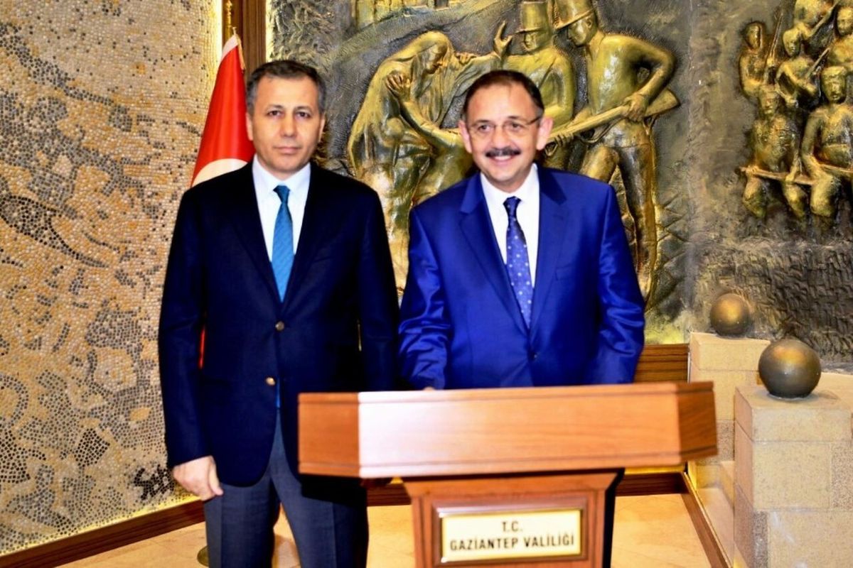 Bakan Özhaseki Gaziantep Valiliğini Ziyaret Etti