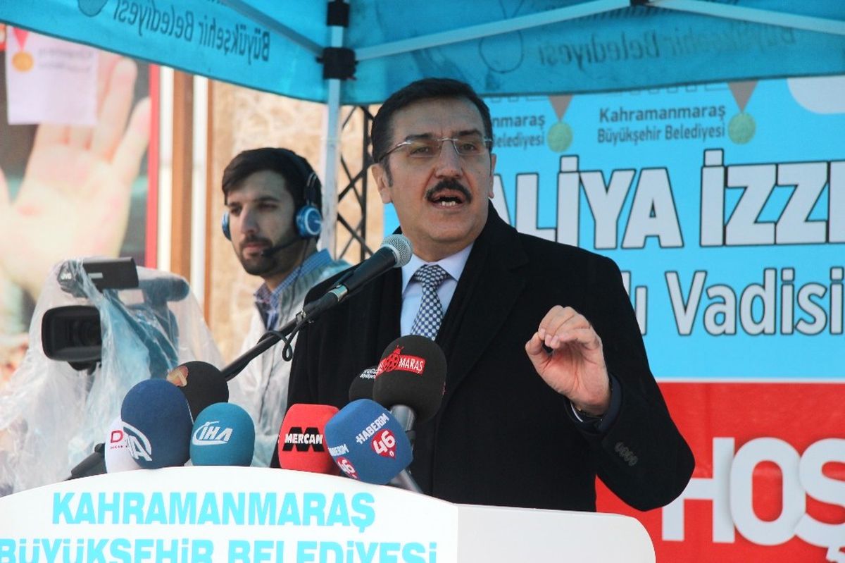 Bakan Tüfenkci: "16 Nisan\'da Korkusuzca \'Evet\' Deyip Hep Beraber Cevabını Hem Hollanda\'ya Hem...