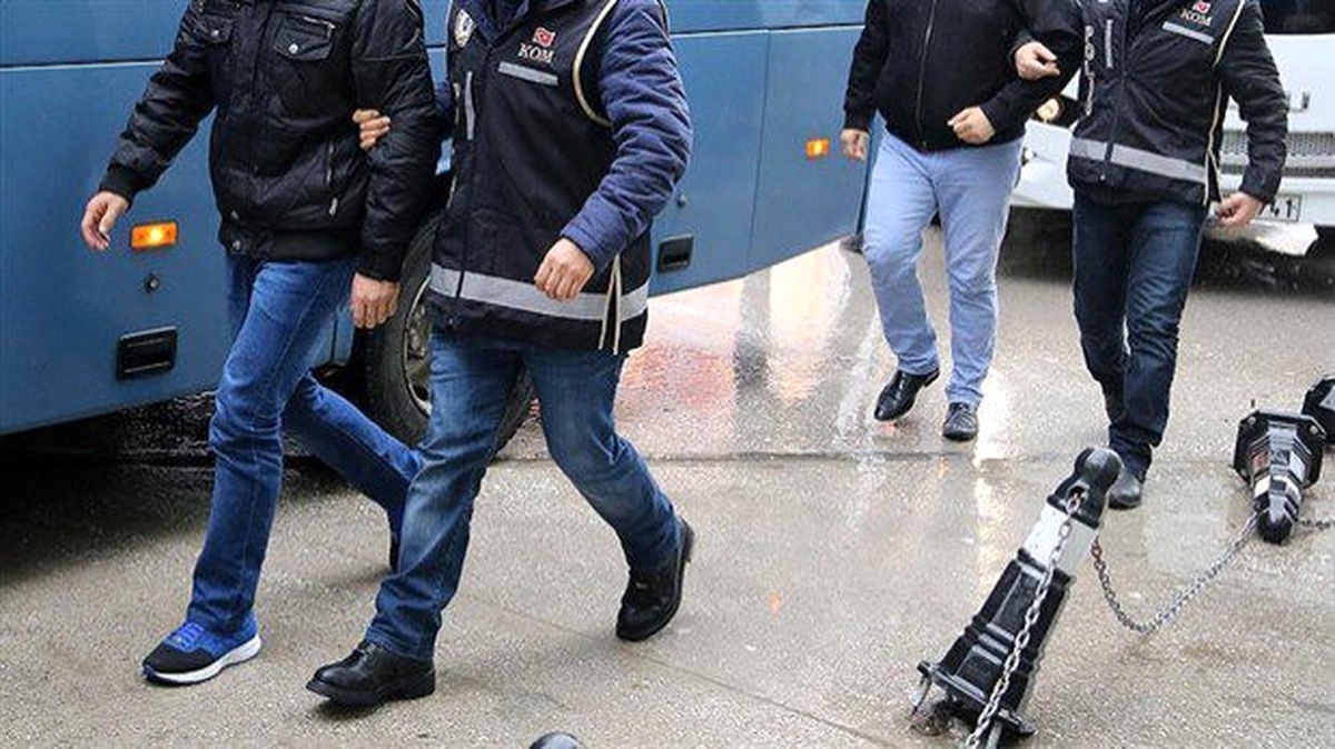 Balıkesir Merkezli 12 İlde Fetö Operasyonu