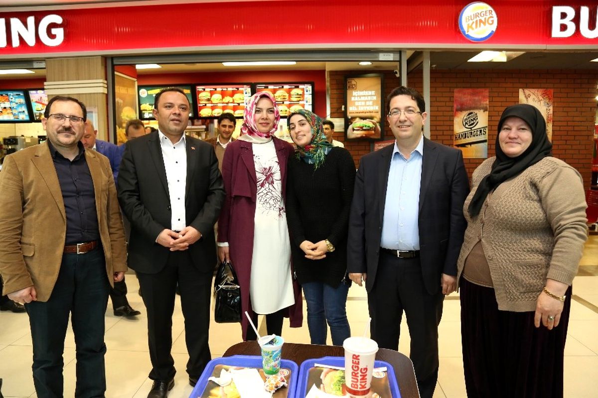 Başkan Yazgı ve AK Parti Heyeti, Esnaf ve Vatandaşları Ziyaret Etti