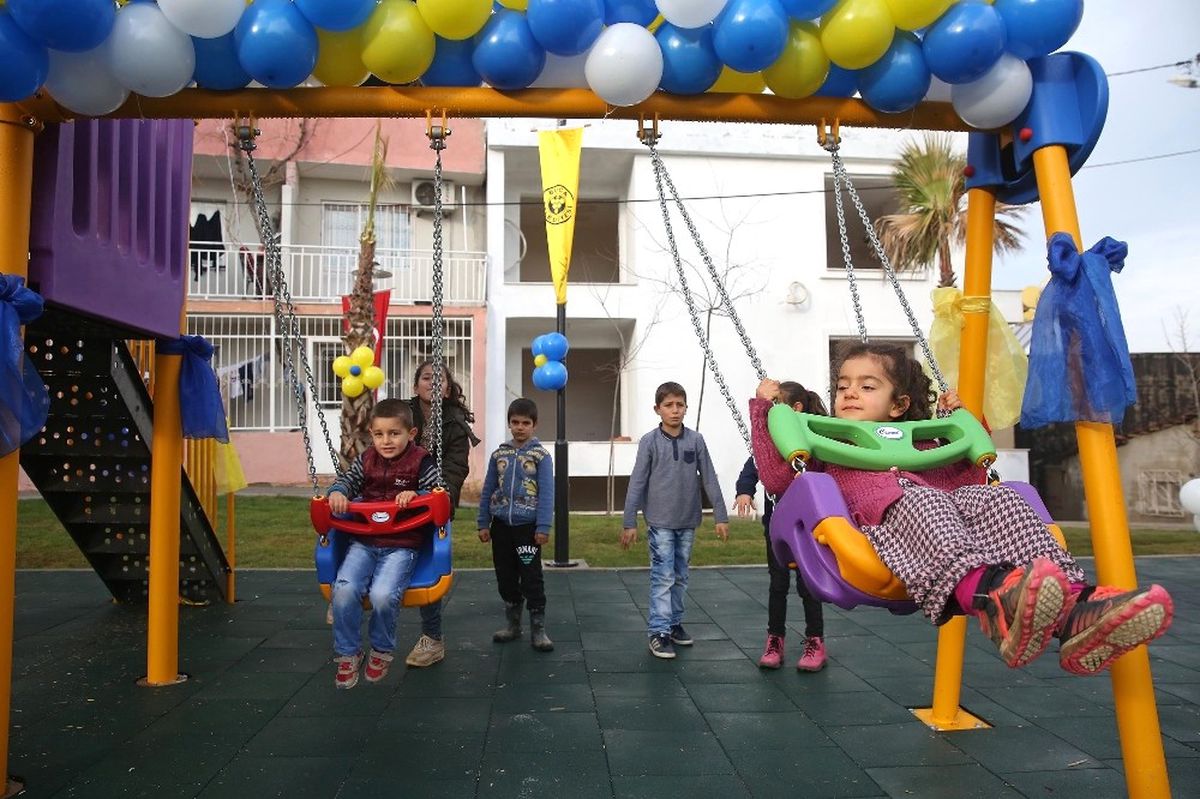 Buca\'ya 7 Yeni Park