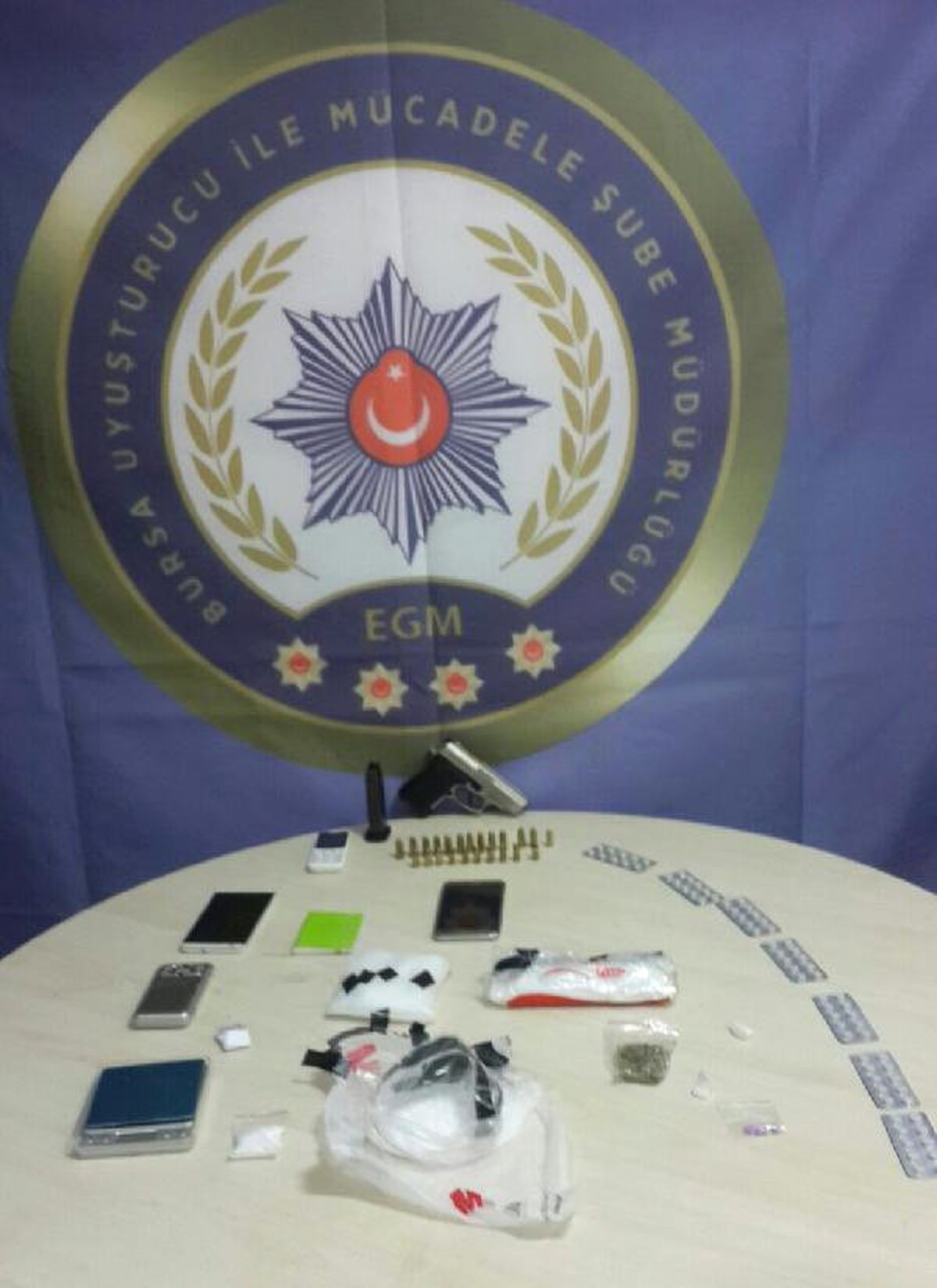 Bursa\'da Uyuşturucudan 1\'i İran Uyruklu 2 Kişi Tutuklandı