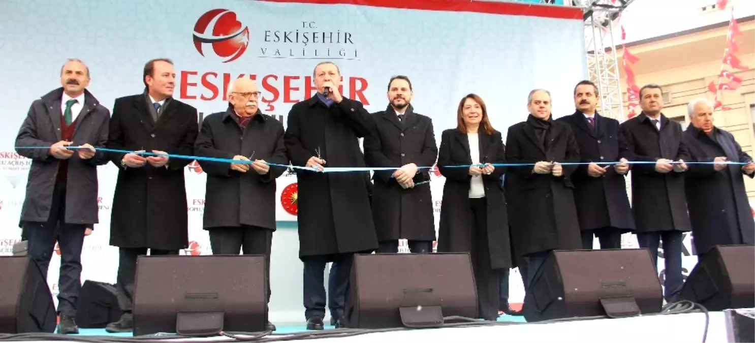 Cumhurbaşkanı Erdoğan Eskişehir\'de