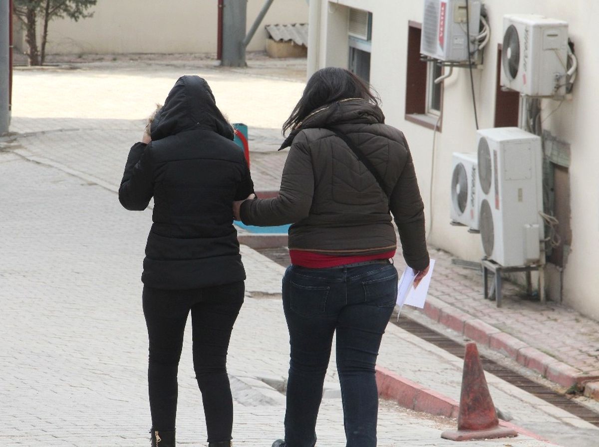 Elazığ\'da Terör Operasyonu: 11 Gözaltı