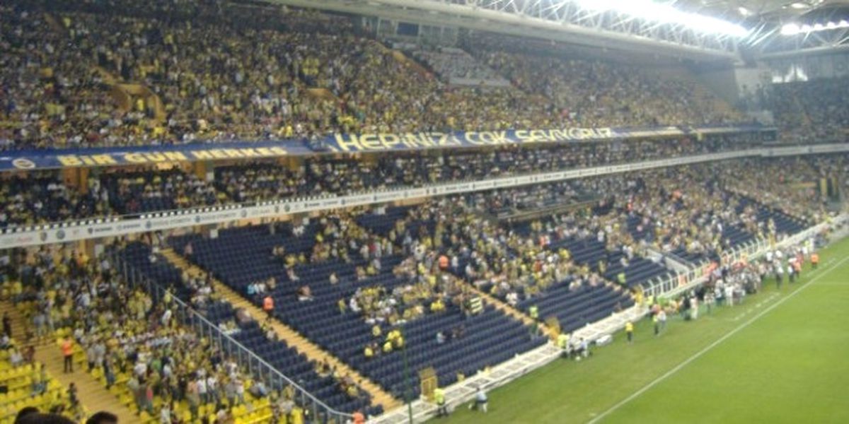 Fenerbahçe Dibi Gördü!