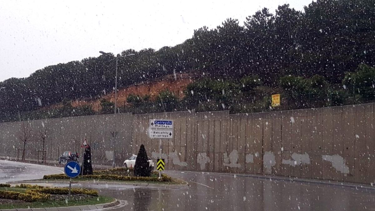 İstanbul\'a Kar Sürprizi