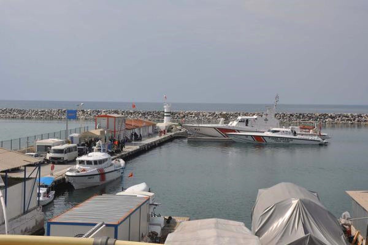 Kuşadası\'nda 41 Kaçak Yakalandı