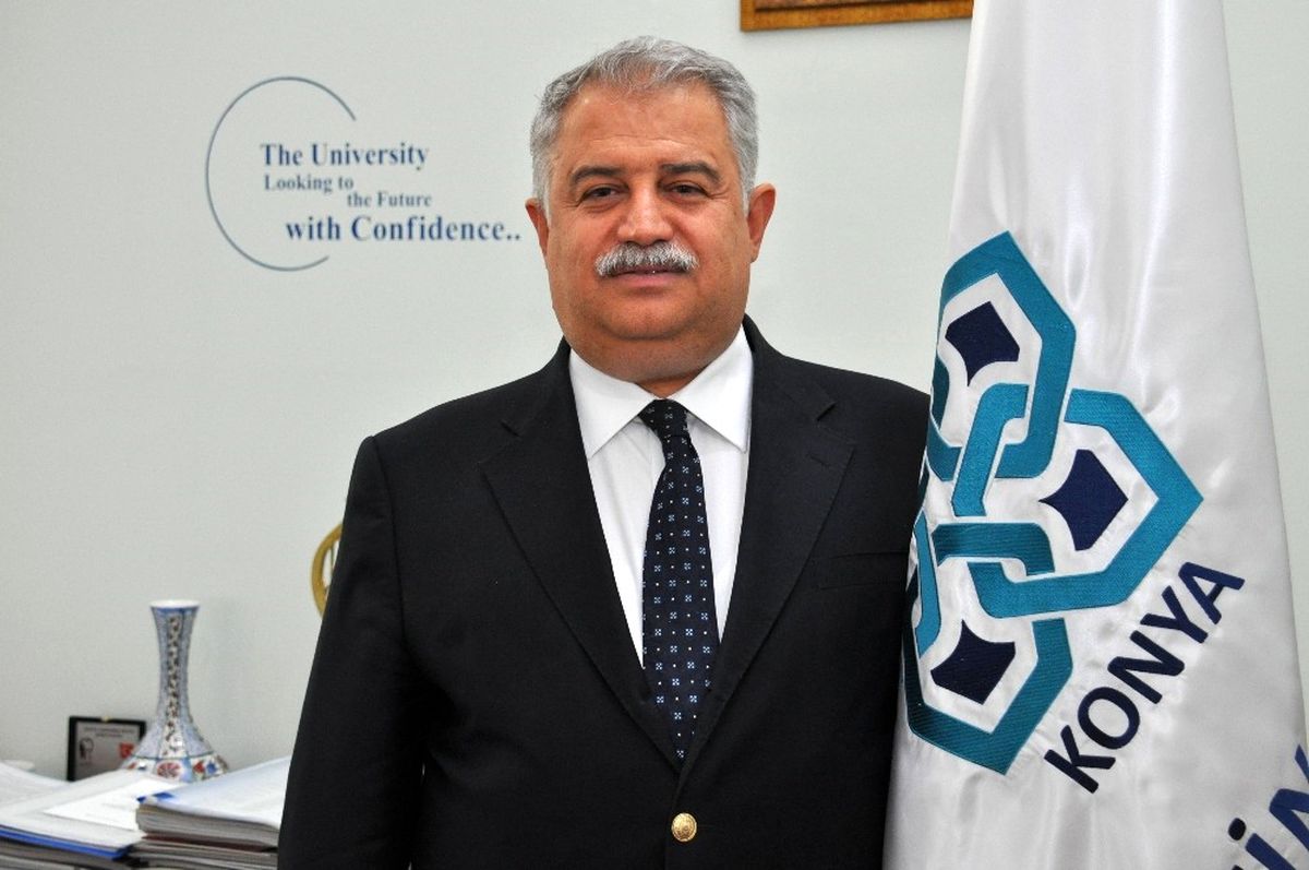 Neü Rektörü Şeker\'den Çanakkale Zaferi Mesajı