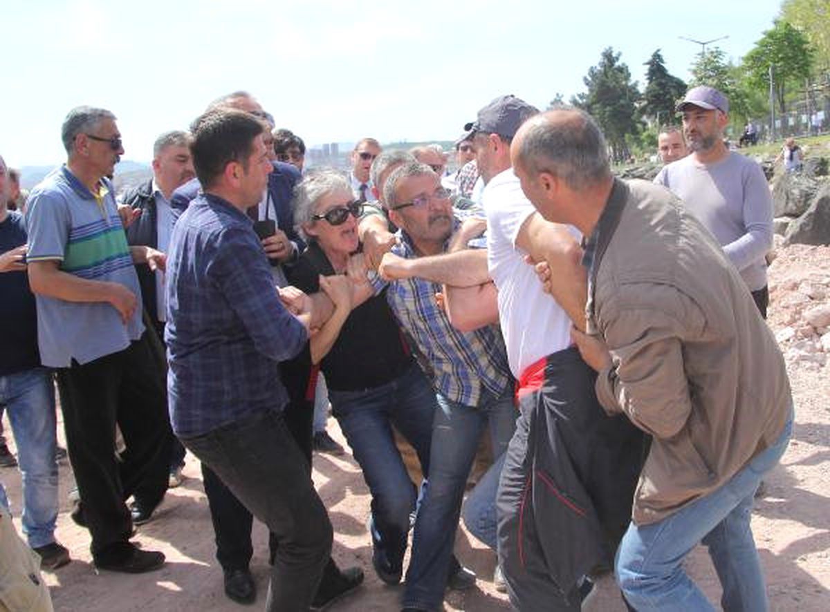 Sahil Dolgusuna Karşı Çıkan Çevrecilere Takipsizlik